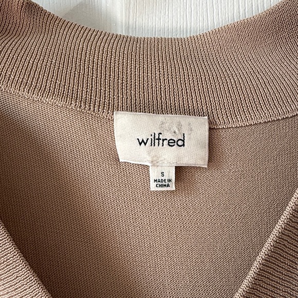 Aritzia Mercure Lightweight Sweater - Picture 4 of 4